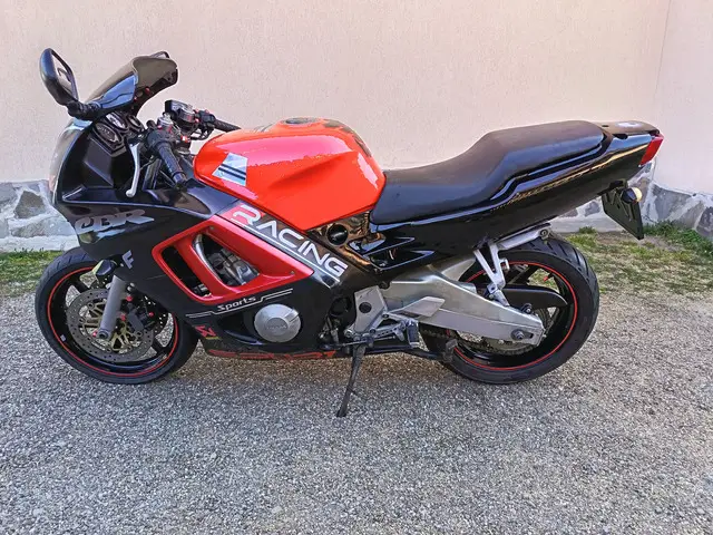 CARENE / honda cbr 600 F