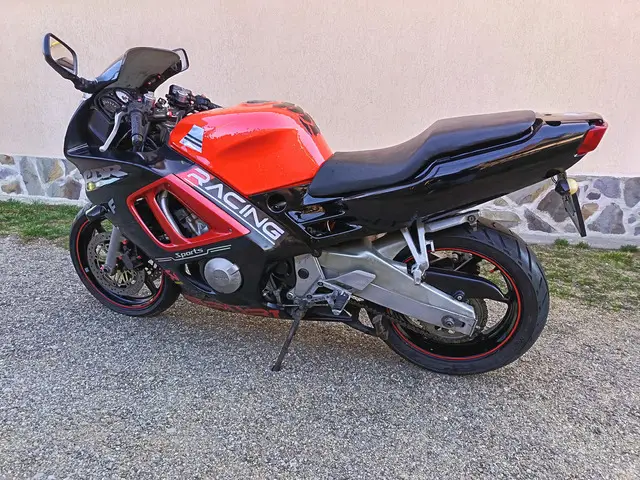 CARENE / honda cbr 600 F