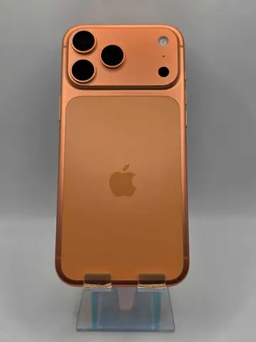 iPhone 17 Pro Max, Cosmic Orange