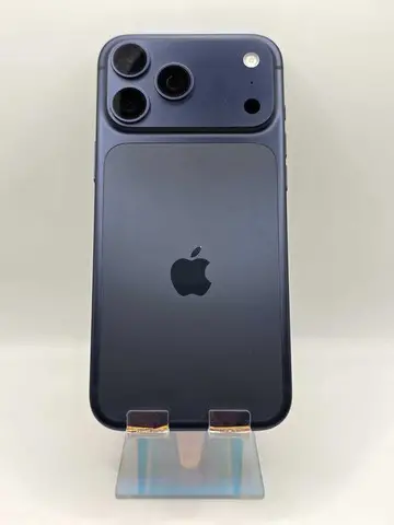 iPhone 17 Pro Max, Deep Blue