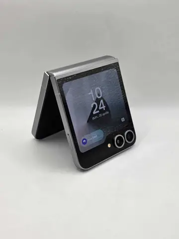 Samsung Z Flip 6