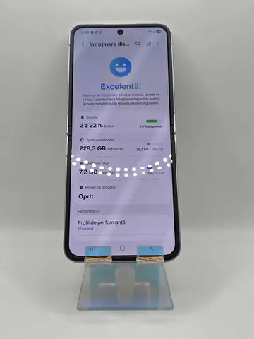 Samsung Z Flip 6