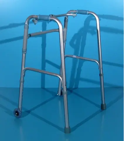 Cadru pentru mers cu 2 roti din aluminiu