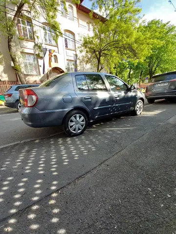 Reno Clio an 2008