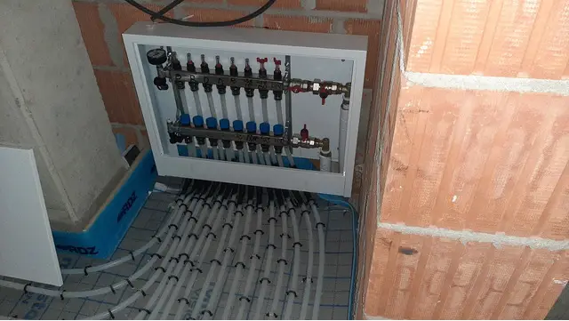 Instalator & Frigotehnist