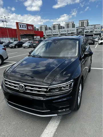 Volkswagen Tiguan Highline 2018 2.0, 190 CP