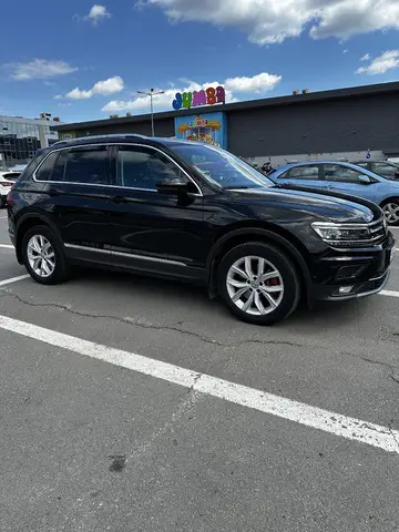 Volkswagen Tiguan Highline 2018 2.0, 190 CP