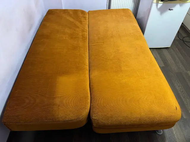 Vand canapea extensibila