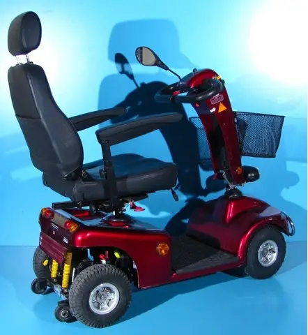 Scuter cu 4 roti pentru batrani - Shoprider