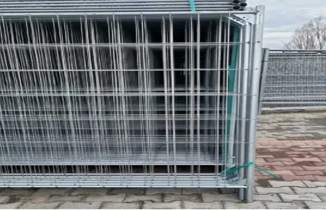 Delimiteaza spatiile cu panouri de gard mobil!