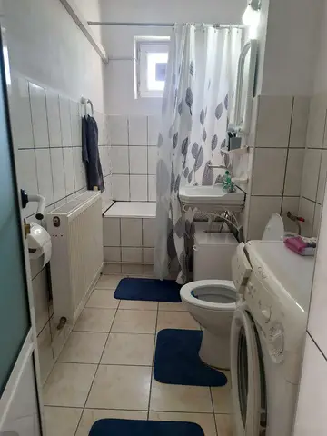Apartament 3 cam Targoviste disponibil de inchiriat