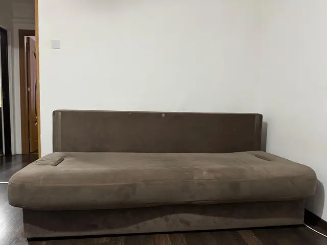 Vand canapea extensibila cu lada de depozitare