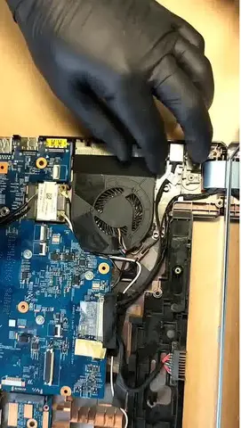 Reparatii laptop Bucuresti la domiciliu - Service PC