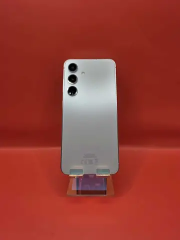 Samsung S24
