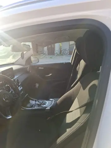 Mercedes benz glc