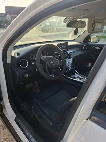 Mercedes benz glc