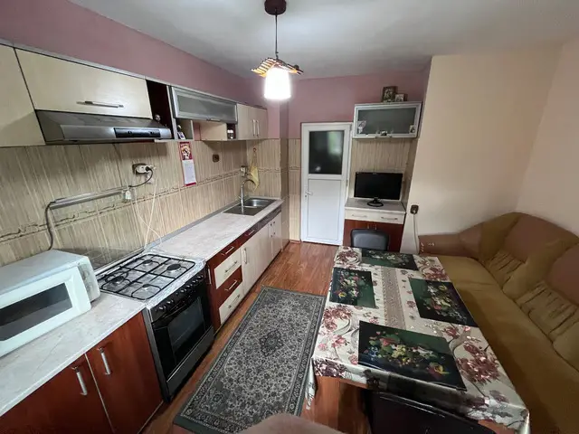 Apartament 2 camere + boxa + garaj -Rate