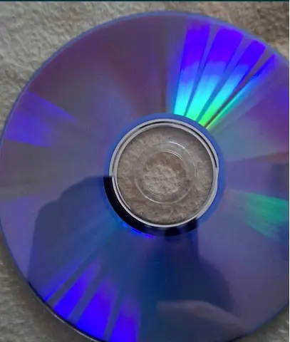 Cd,Dvd,stick facute sau la dorinta clientului.