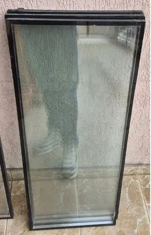 Vand 5 geamuri termopan.Pret negociabil