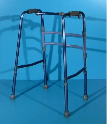 Cadru pasitor pentru mers din aluminiu  Invacare