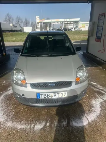 Ford fiesta din 2009, motor 1.4 , masina personala