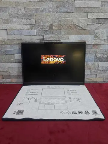LENOVO IdeaPad Slim 3, Cosmic Blue
