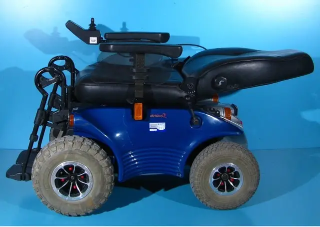 Carucior electric invalizi Meyra Optimus 2 - 10 km h