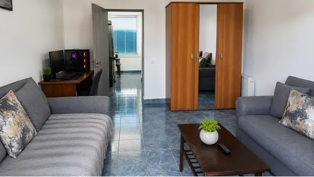 Vand apartament cu o camera in Costinesti