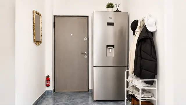 Vand apartament cu o camera in Costinesti