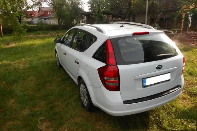 Vand Kia Ceed SportsWagon 1.4L 80 kW/109 CP CVVT