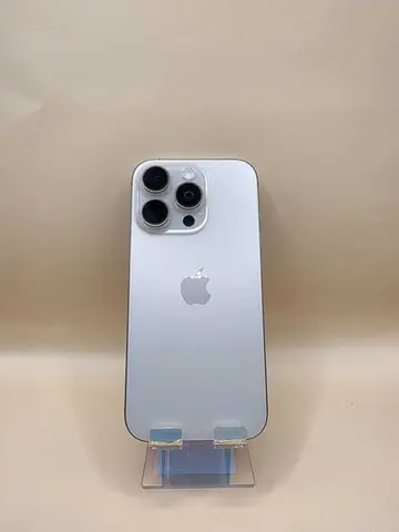 iPhone 16 Pro