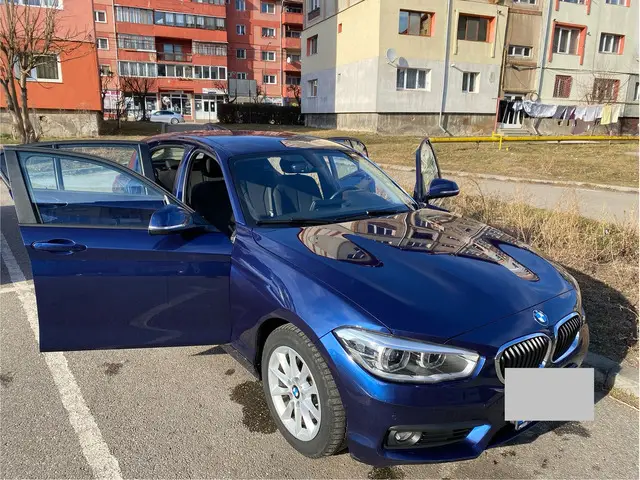 BMW seria 1 , 95000 km , an 2019