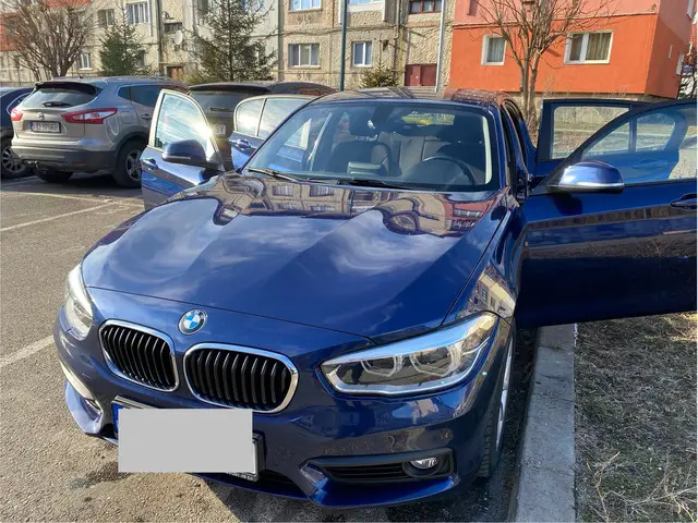 BMW seria 1 , 95000 km , an 2019
