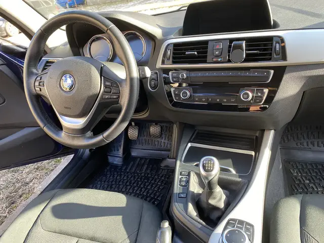 BMW seria 1 , 95000 km , an 2019