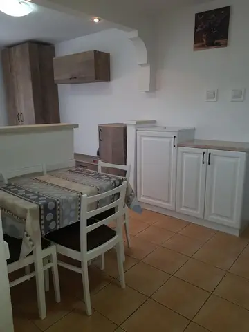 Apartament cu 2 camere decomandat
