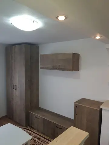 Apartament cu 2 camere decomandat