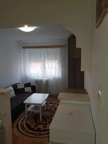 Apartament cu 2 camere decomandat