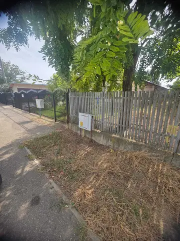 Teren intravilan de vanzare