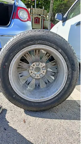 Vand roata de rezerva  215 / 55 / r16 zr 97w