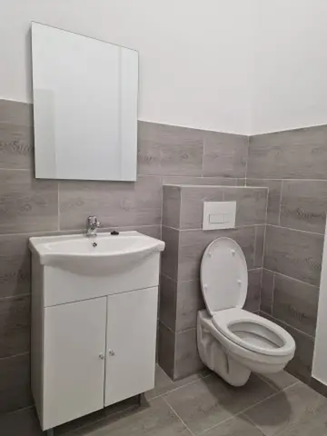 Inchiriez spatiu de birouri 5camere,140mp,Timisoara,1.960euro
