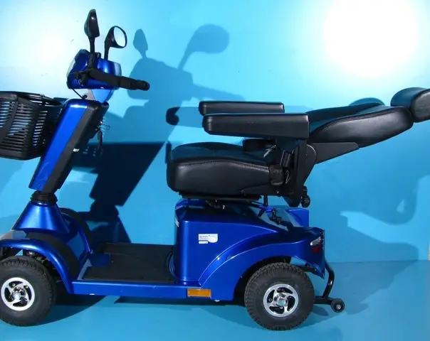 Scuter electric Sterling S400 - 6 km/h