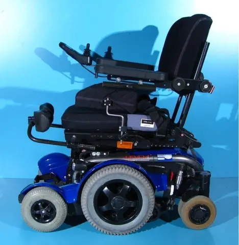 Carucior electric cu verticalizare Levo C3 - 10 km h