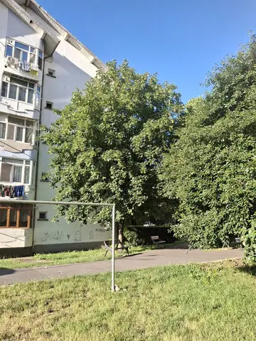 Vand apartament 2 camere