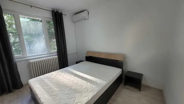 Apartament cu 3 camere Mihai Bravu