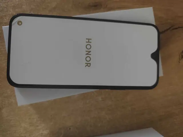 Vand Honor 600 Smart 5G
