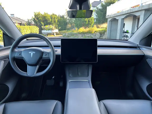 2021 Tesla Model Y Long Range AWD
