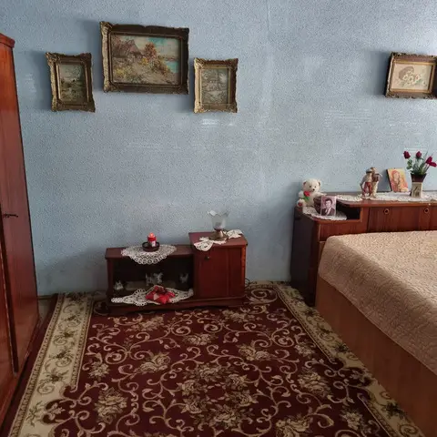 Inchiriez apartament semidecomandat 2 camere.
