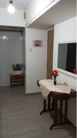 Apartament cu 2 camere nedecomandat