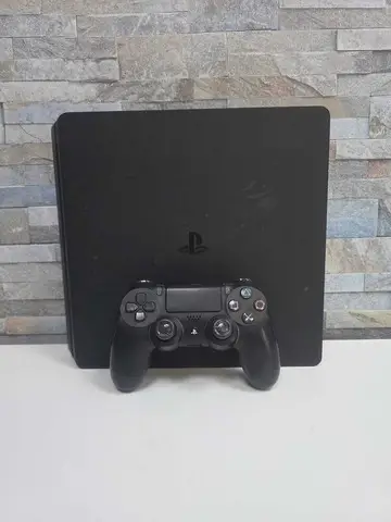Sony PlayStation Slim + controller