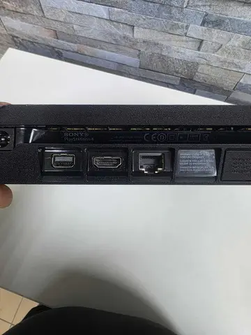 Sony PlayStation Slim + controller